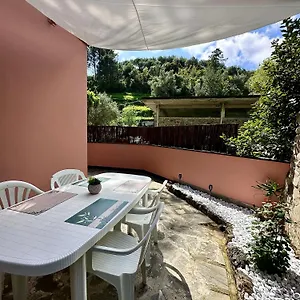 Terrace & Parking - Near Fegina Apartment